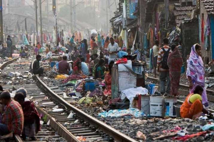 मोदी सरकार के नाम एक और बड़ी उपलब्धि, देश के इतने करोड़ लोग गरीबी के चंगुल से बाहर निकले