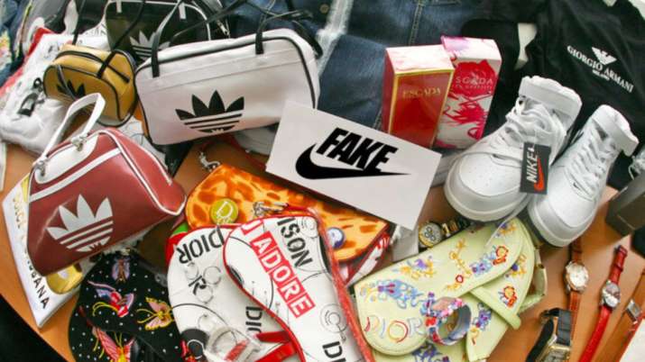 ऑनलाइन शॉपिंग करने वाले सावधान! इस मशहूर वेबसाइट पर बिक रहे थे 52 लाख नकली उत्पाद, अब कंपनी ने किया आउट