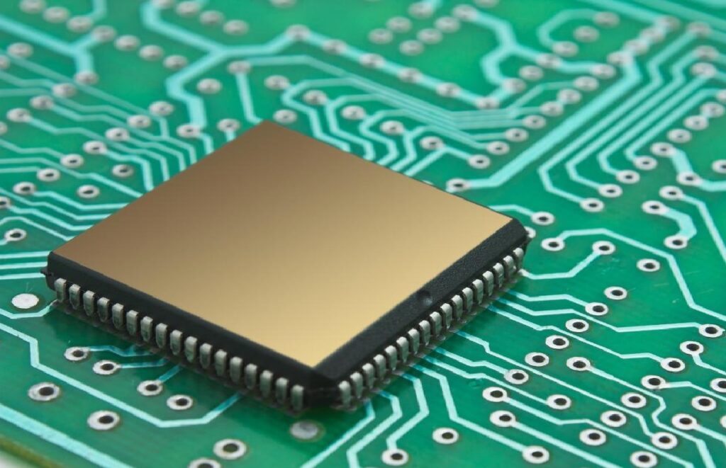 देश में चिप निर्माण के क्षेत्र में मिली बड़ी सफलता, 30 हजार करोड़ निवेश करने जा रही यह अमेरिकी कंपनी