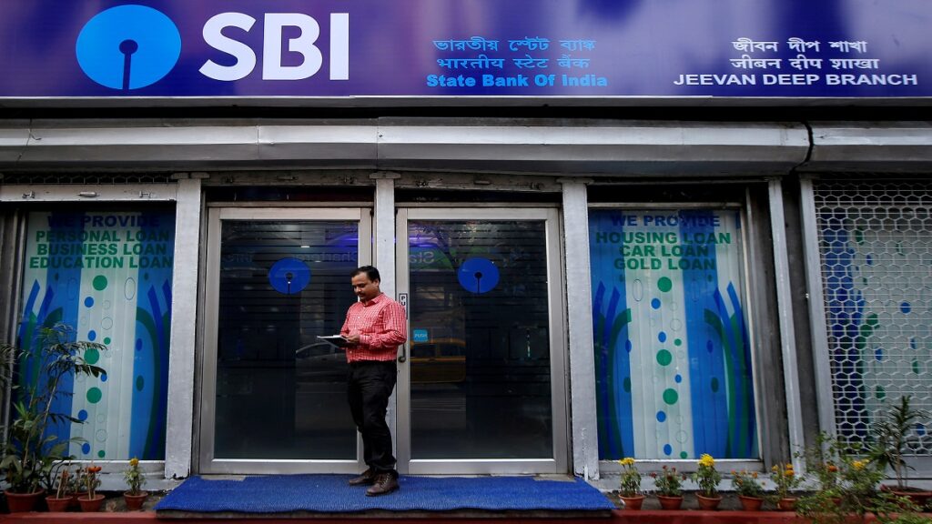 SBI अकाउंटहोल्डर को UPI पेमेंट करने में आ सकती है दिक्कत, बैंक ने दी अर्जेंट जानकारी और बताई वजह