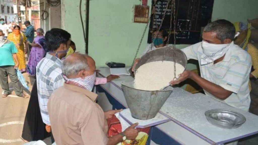 Free Ration पर केंद्र ने राज्यों को दिया बड़ा निर्देश, लोगों को होगा फायदा