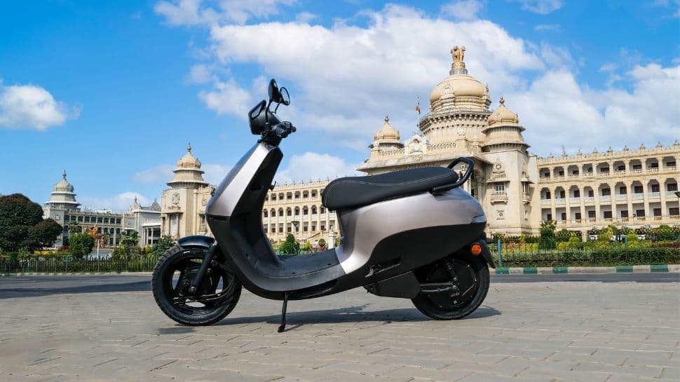 Ola S1 X+ Electric Scooter Gets Discounts Worth Rs 20,000: Check New Prices
