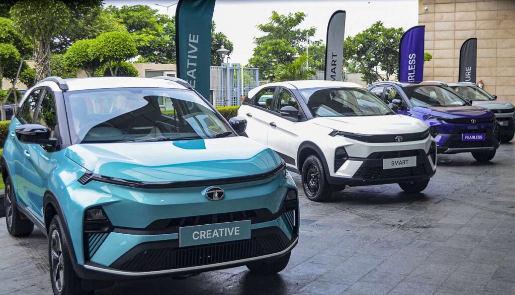 TATA की गाड़ियां हुईं महंगी, कंपनी 1 जनवरी से कीमत में इतनी करेगी वृद्धि