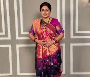 Neelu Vaghela Ro Star As The Traditional Matriarch In Shemaroo Umang's